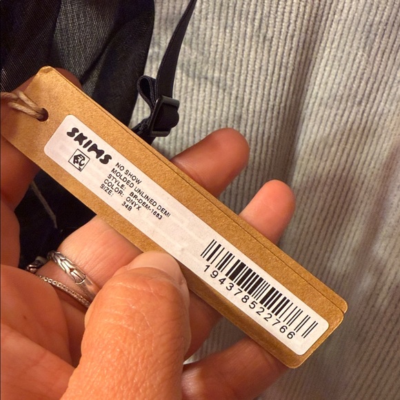 SKIMS Black Mesh Bra - Picture 3 of 6